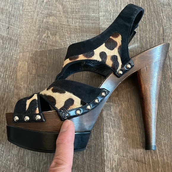 Christian Dior Leopard and Wood Heels - Picture 8 of 16